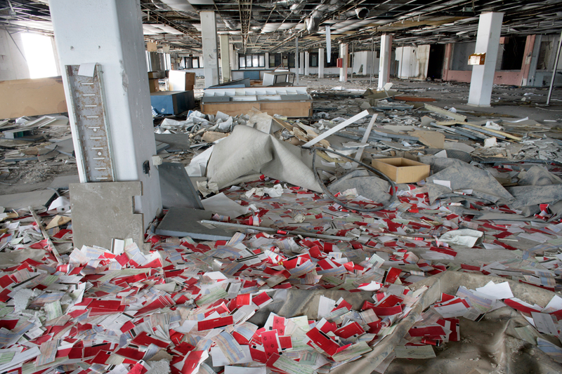 Illustration for article titled Athens' Abandoned International Airport Is Incredibly Creepy